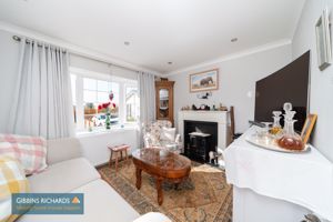 Sitting Room- click for photo gallery